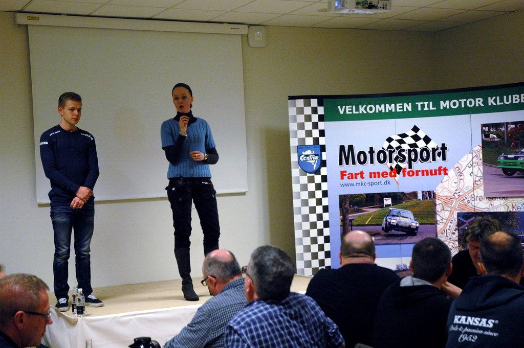 Fremtidens racerstjerne Kevin Magnussen, sammen med hans manager Dorthe Riis Madsen.
(Foto: Ebbe Madsen)